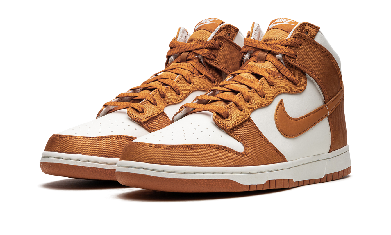 Nike Dunk High "Monarch"