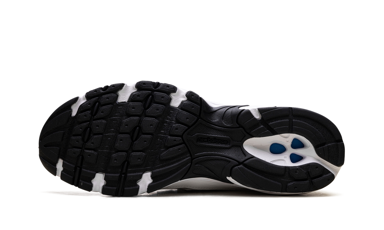 New Balance 740 "Triple White"