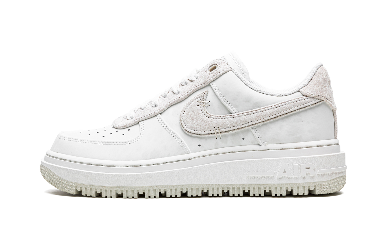 Nike Air Force 1 Luxe "Summit White"
