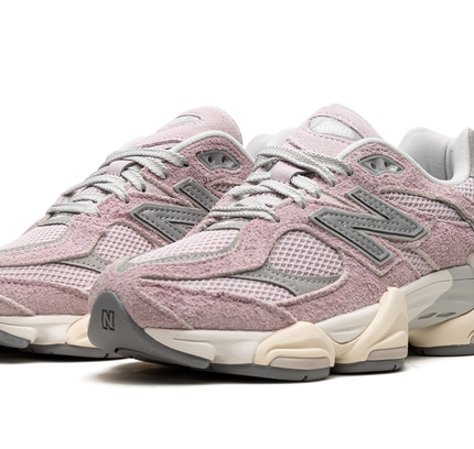 New Balance 9060 "December Sky"