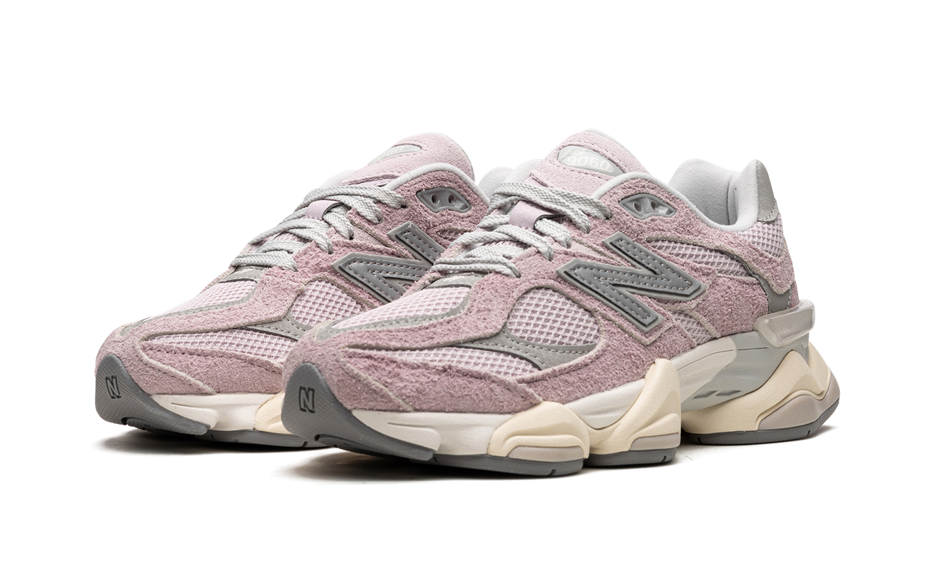 New Balance 9060 "December Sky"