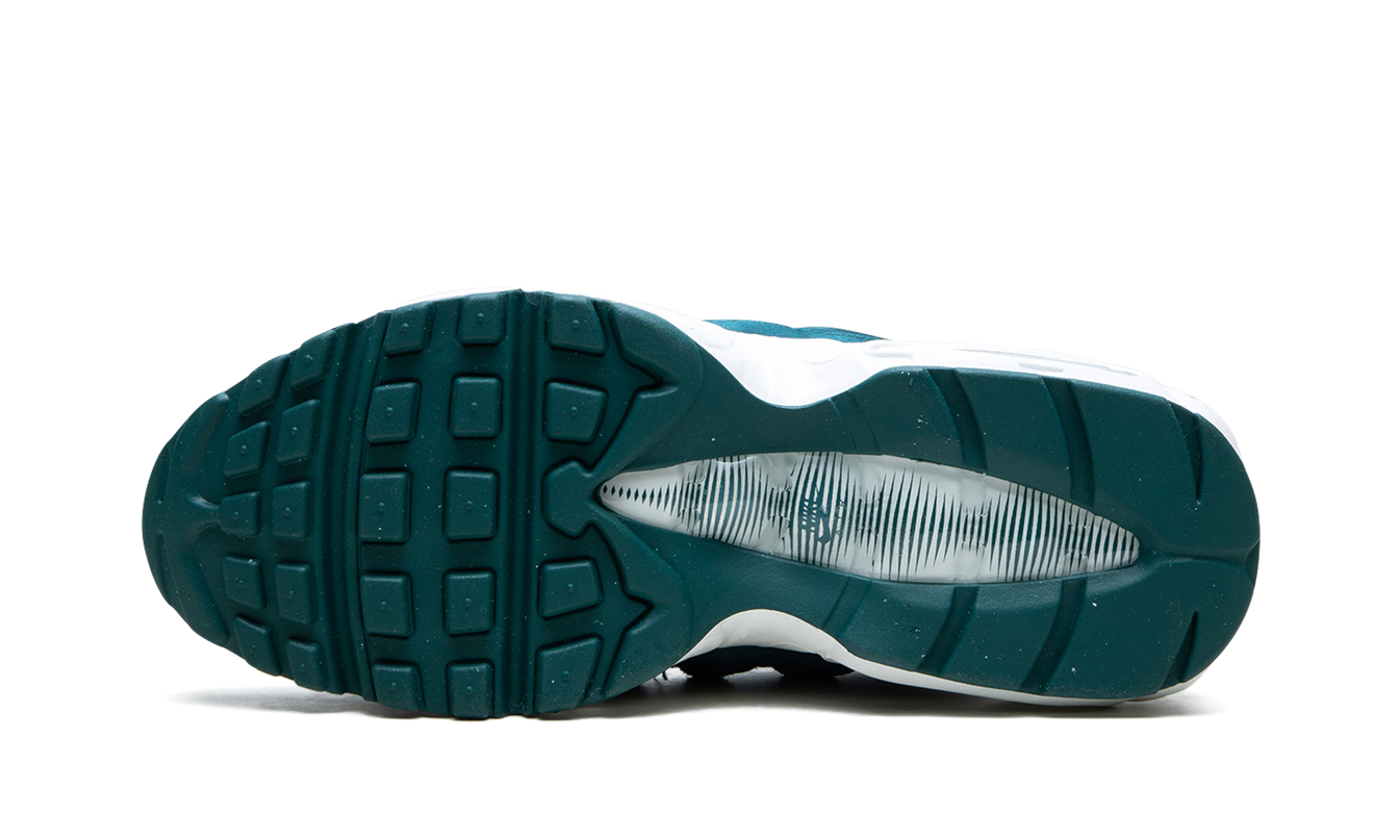 Nike Air Max 95 MNS WMNS "Green Velvet"