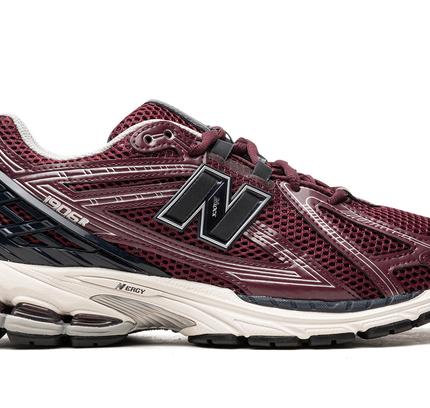 New Balance 1906R "Burgundy Black"