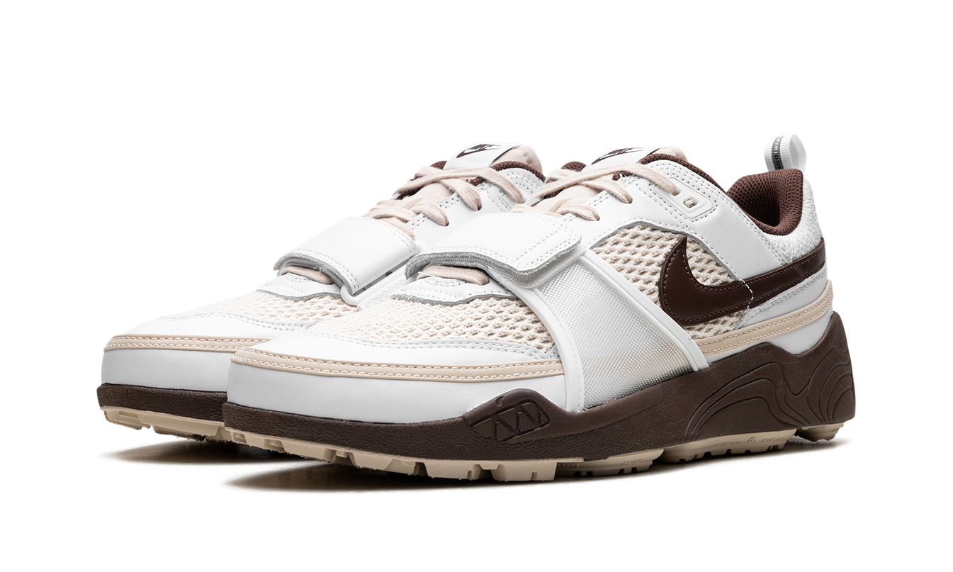 Nike Zoom Field Jaxx "Travis Scott - Helle Schokolade"