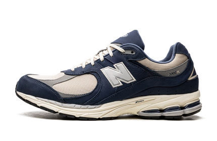 New Balance 2002R 