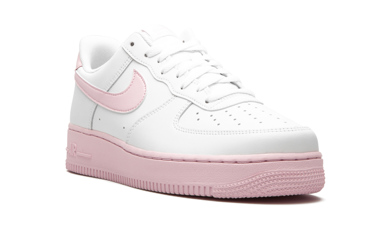 Nike Air Force 1 '07 "Pink Foam"