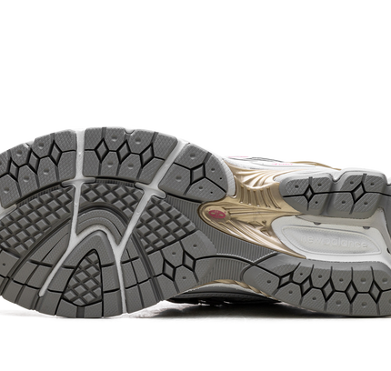 New Balance 1906R "Silver Dragon Berry Gold"