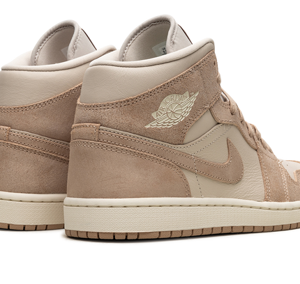 Air Jordan 1 MID SE WMNS "Legend Light Brown"