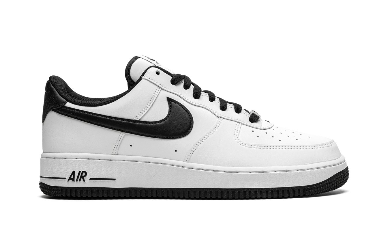Nike Air Force 1 '07 "White / Black"