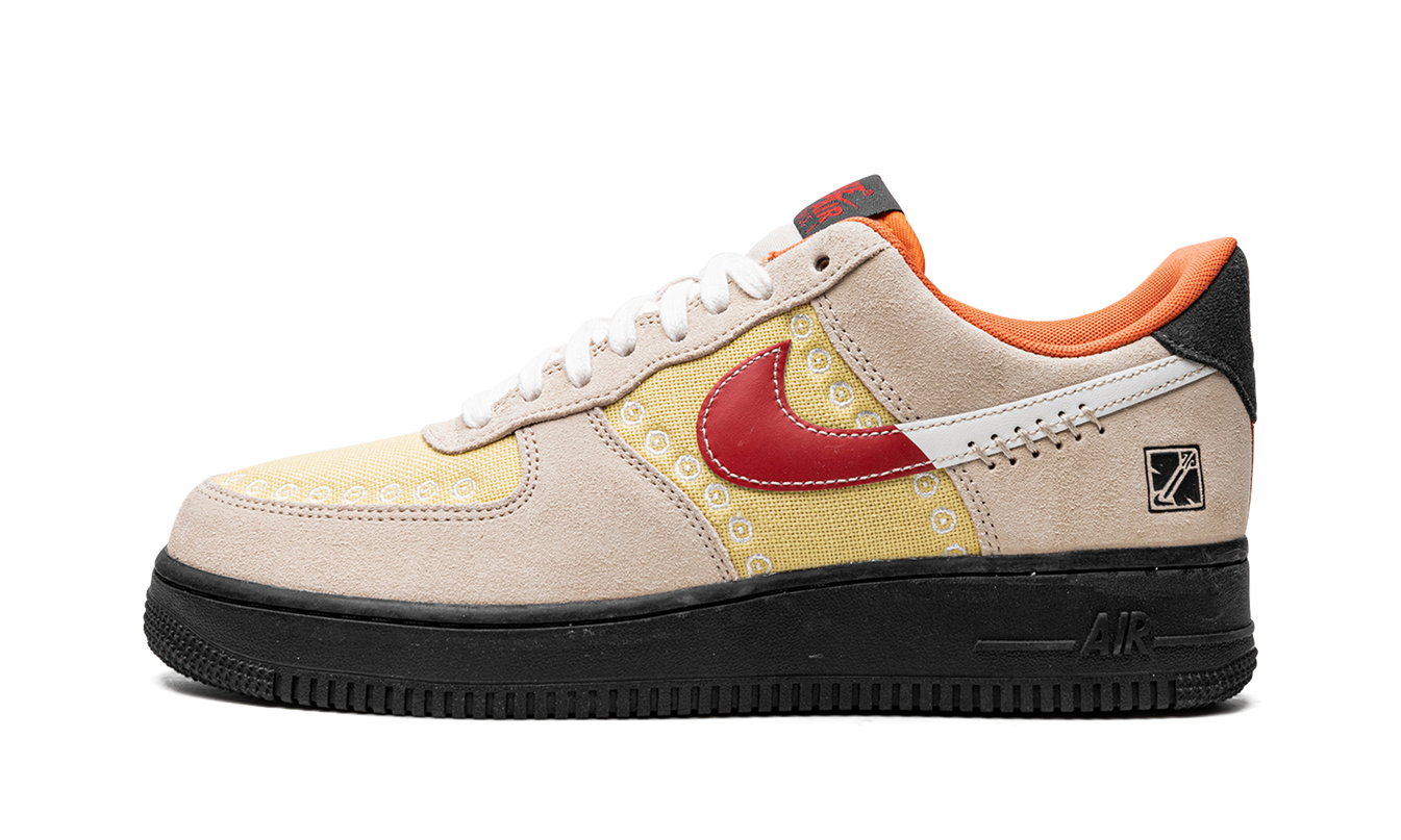 Nike Air Force 1 Low "Somos Familia"