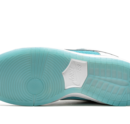 Nike Dunk SB Low "FTC Lagoon Pulse"