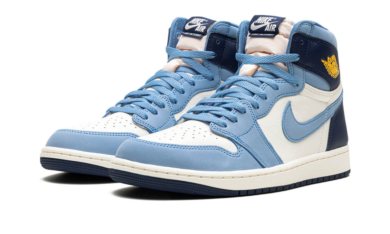 Air Jordan 1 High OG WMNS "First in Flight"