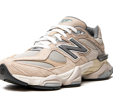 New Balance 9060 „Sea Salt Surf“