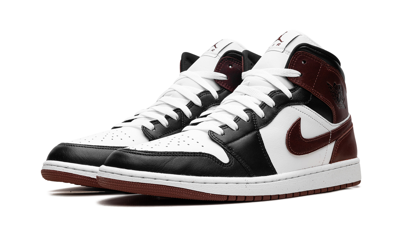 Air Jordan 1 Mid SE "Dark Pony"