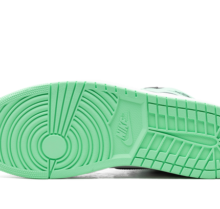 Air Jordan 1 Retro High OG "Green Glow"