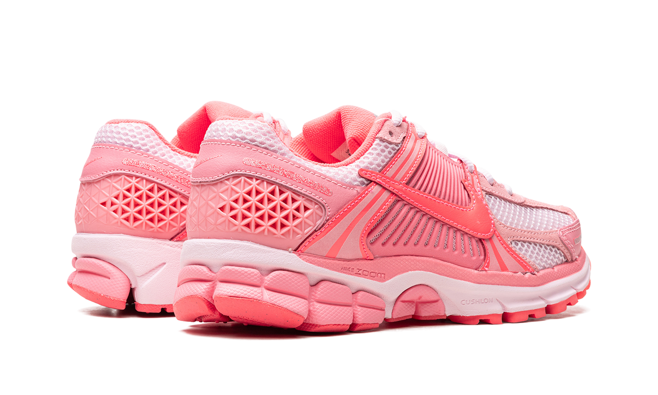 Nike Zoom Vomero 5 WMNS "Triple Pink"