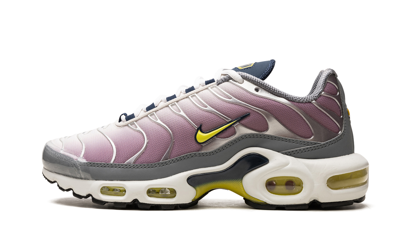 Nike Air Max Plus WMNS "VIOLET DUST"