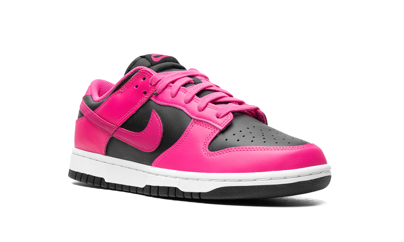 Nike Dunk Low WMNS "Fierce Pink/Black"