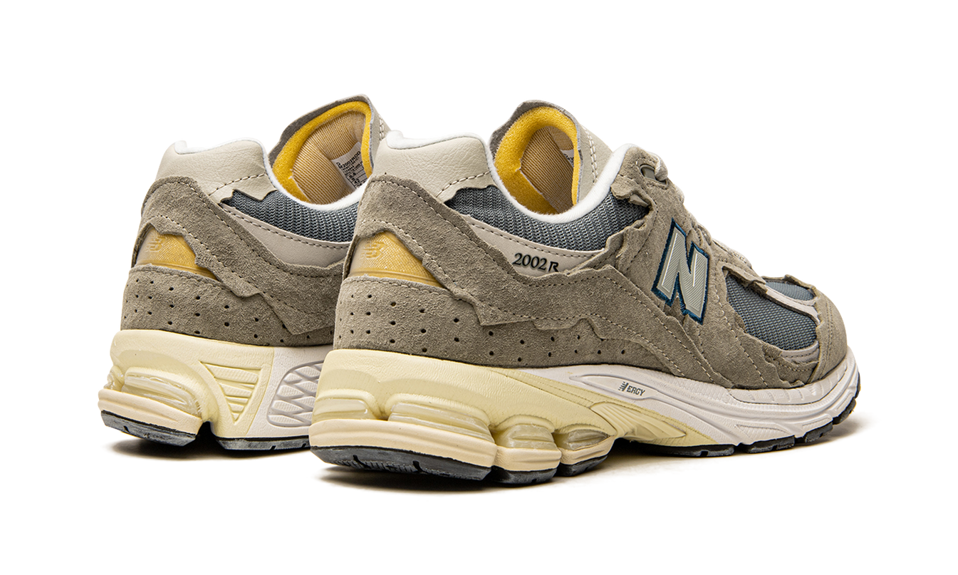 New Balance 2002R "Protection Pack - Mirage Gray"