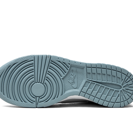 Nike Dunk Low GS "Clear Swoosh / Blue"