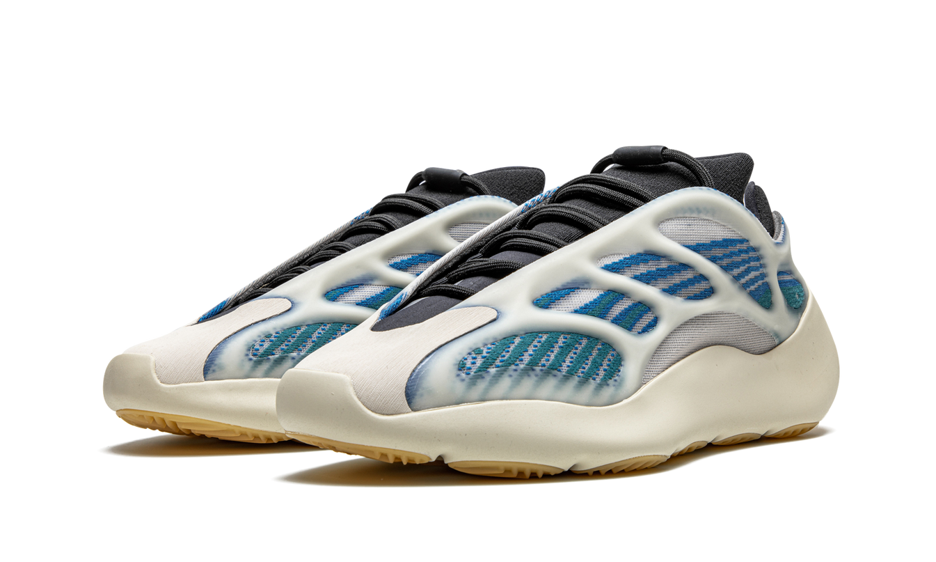 Yeezy 700 V3 "Kyanite"