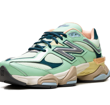 New Balance 9060 „Sweetgrass Deep Ocean“