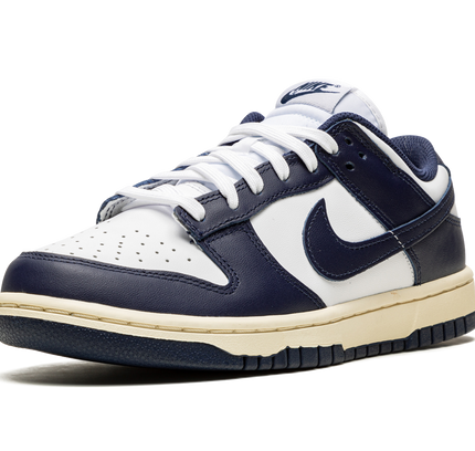 Nike Dunk Low WMNS "Vintage Navy"