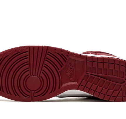Nike Dunk Low "Team Red"