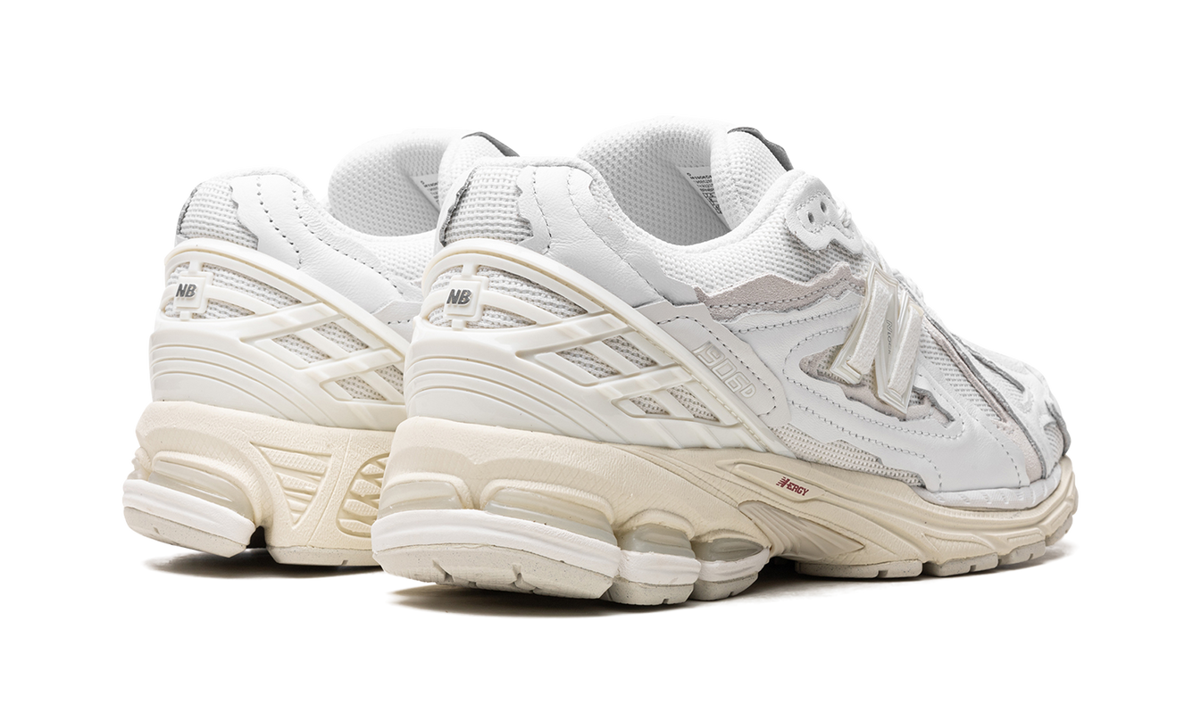 New Balance 1906R "Protection Pack"