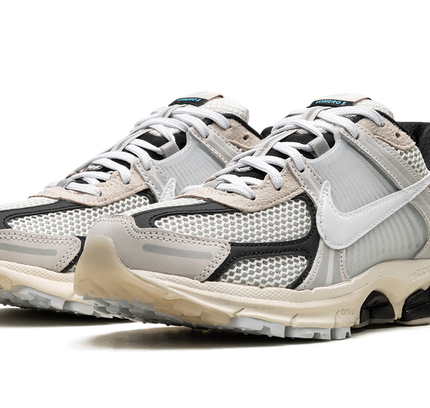 Nike Zoom Vomero 5 "Supersonic"