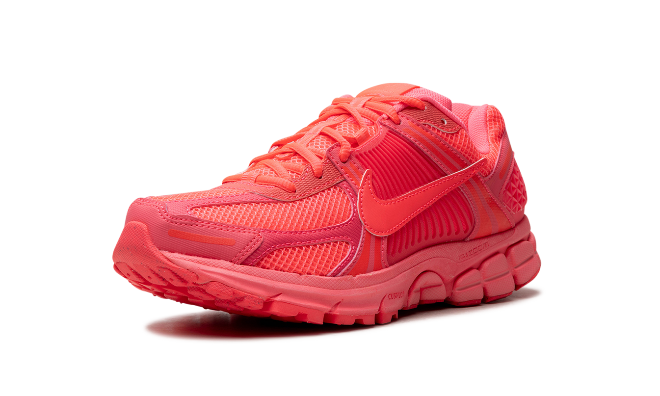 Nike Zoom Vomero 5 "Hot Punch"