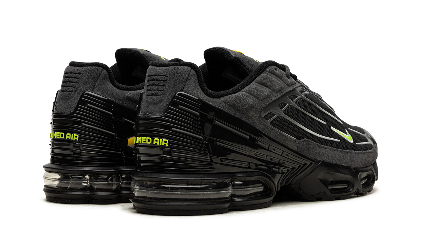 Nike Air Max Plus III "Black Volt"