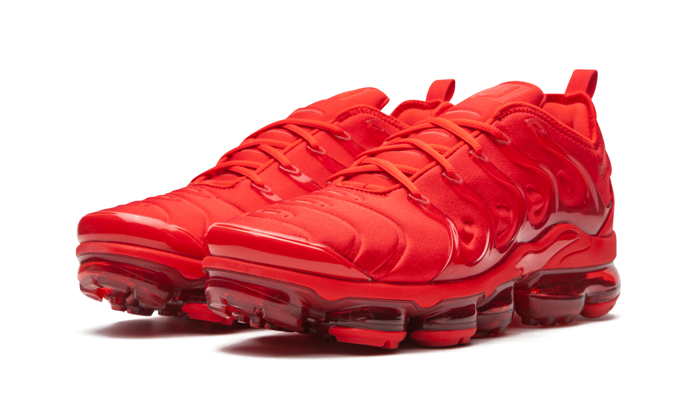 Nike Air VaporMax Plus "TRIPLE RED"