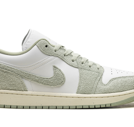 Air Jordan 1 Low SE "Seafoam"