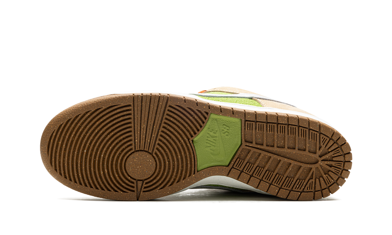 Nike Dunk SB Low "Escargot"