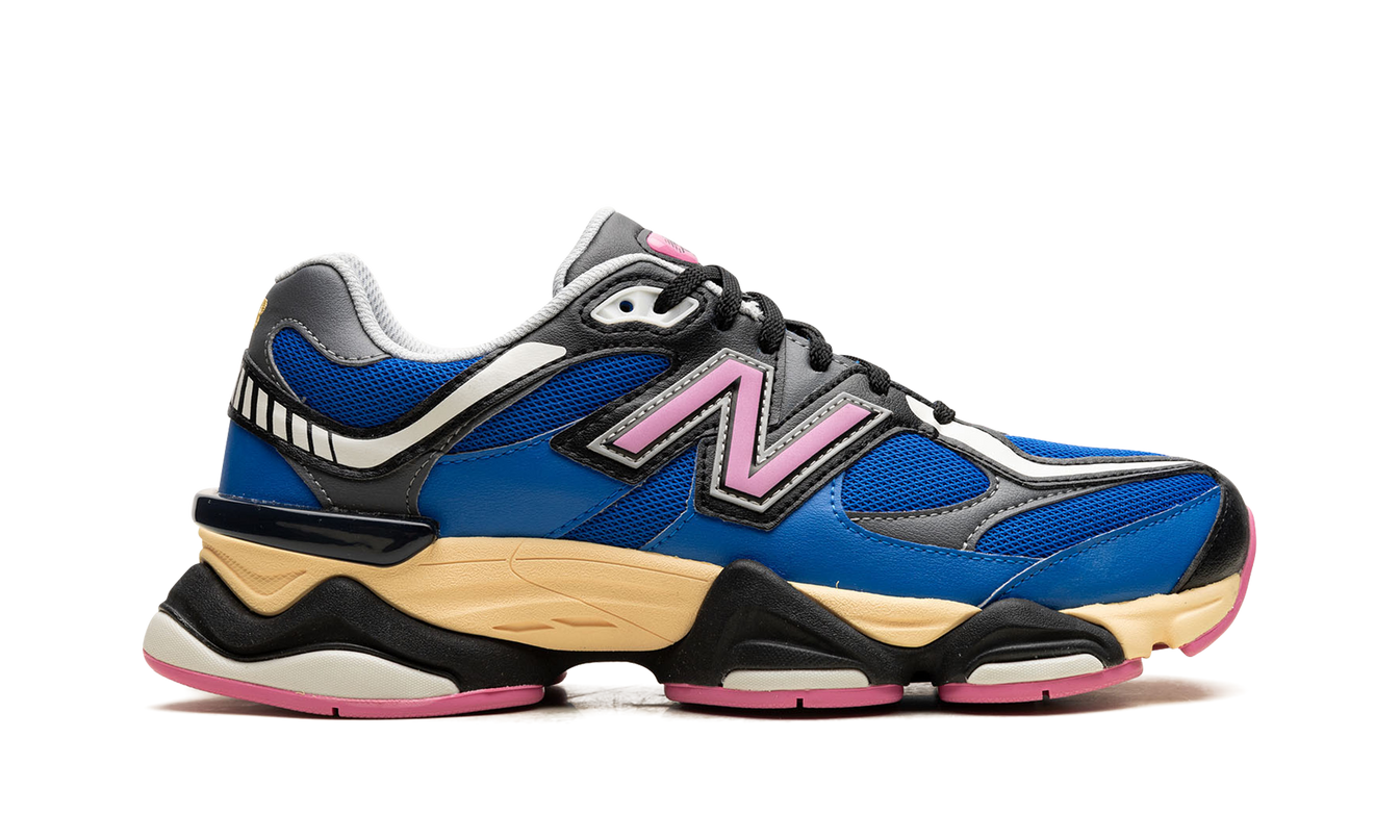 New Balance 9060 „Blau / Pink“
