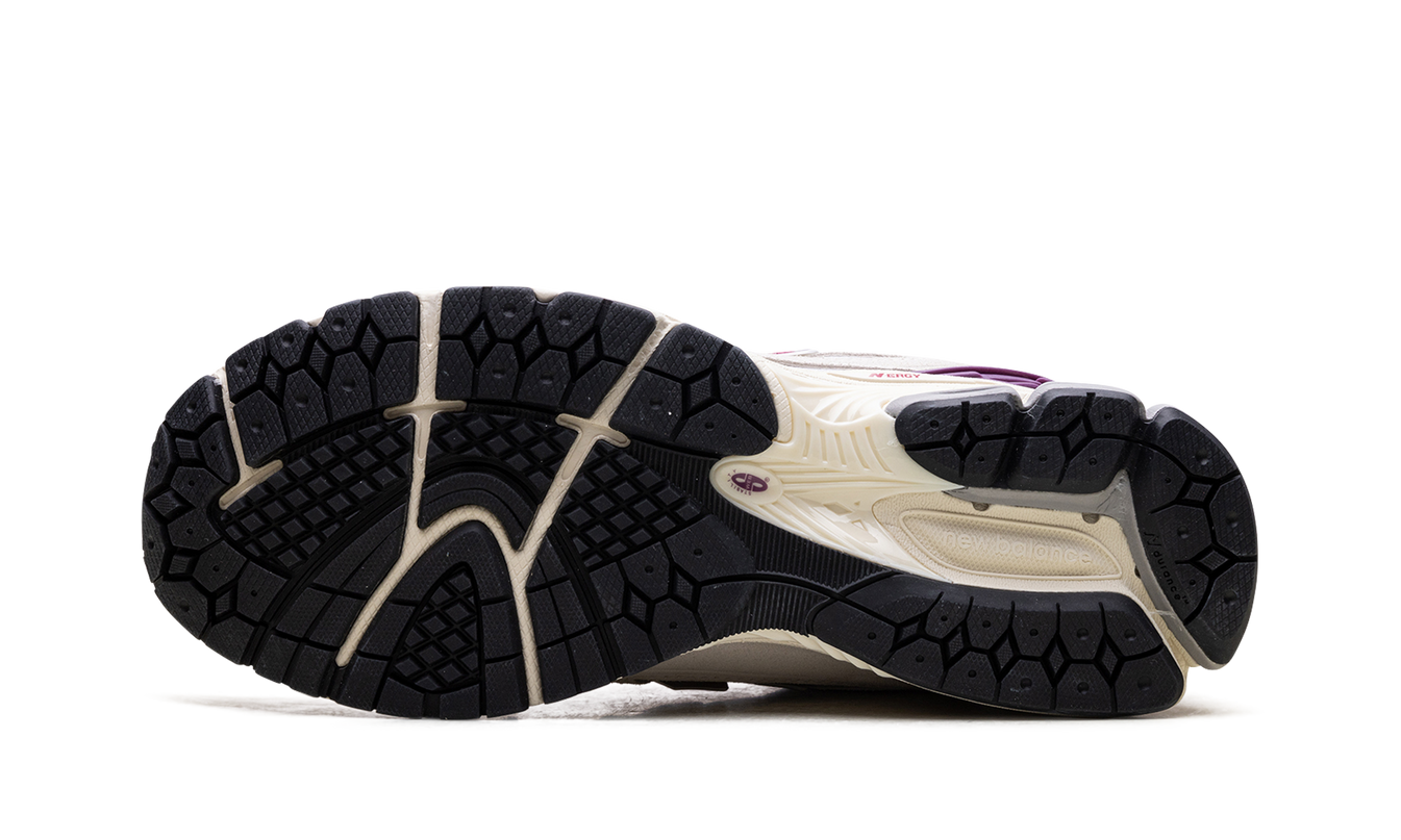 New Balance 1906R „Meeressalz, strahlendes Lila“