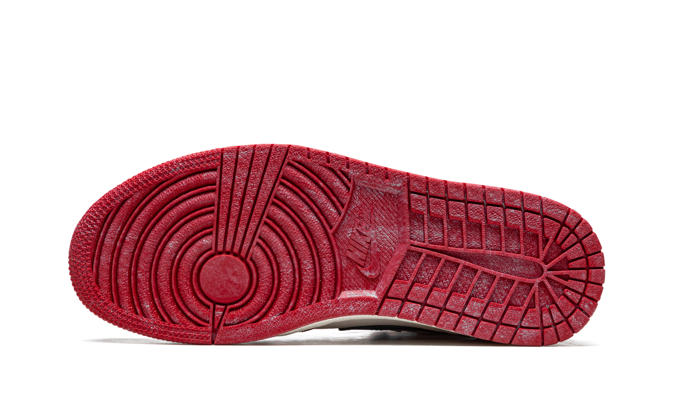 Air Jordan 1 Retro High OG "Chicago Lost and Found"