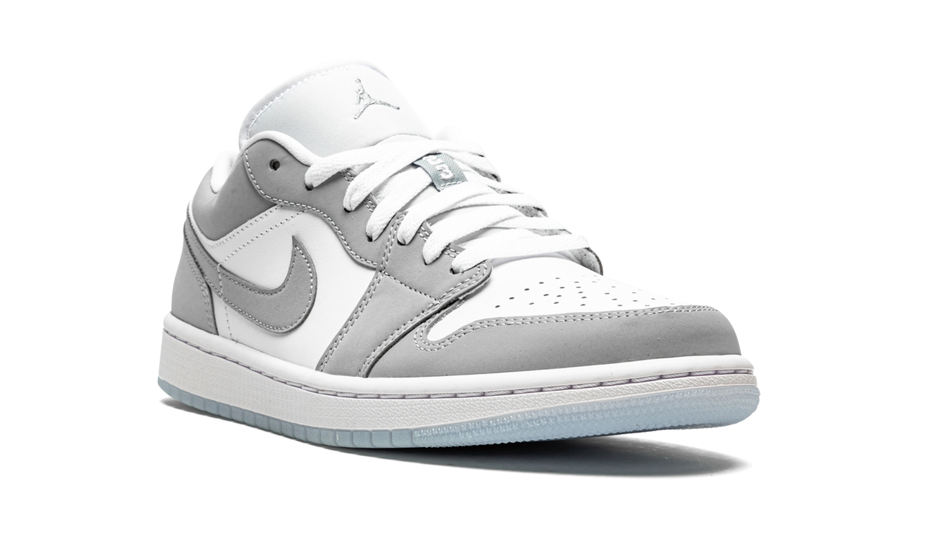 Air Jordan 1 LOW WMNS "White / Wolf Grey"