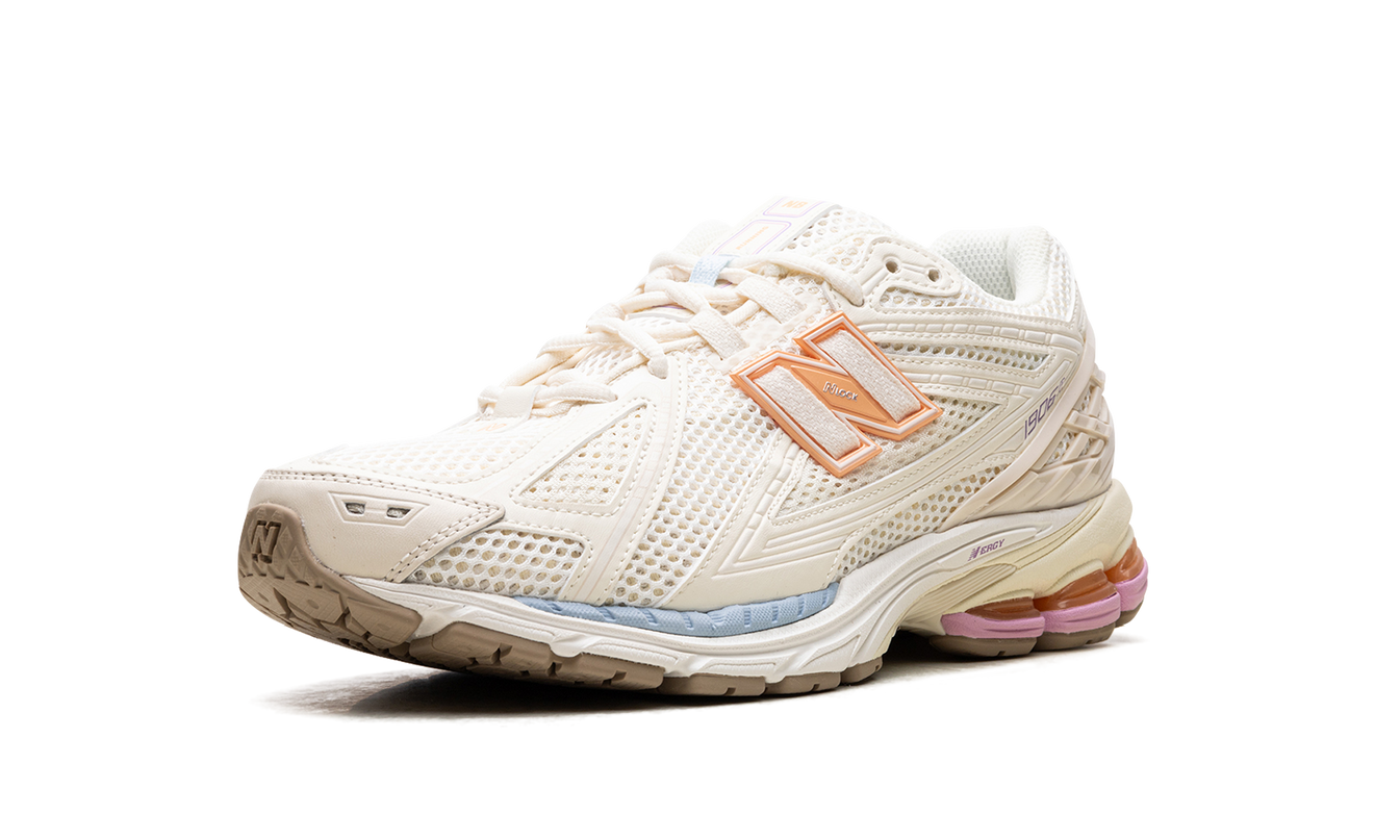 New Balance 1906R "Pink Sugar"