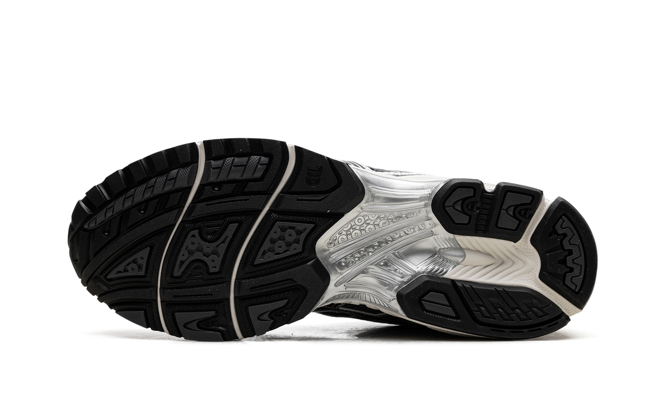 Gel-Kayano 14 "Unlimited Pack Carrier Grau"