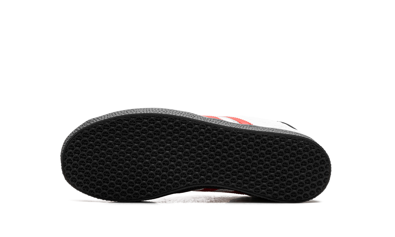 Adidas Gazelle GS "Hello Kitty"