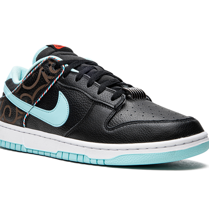 Nike Dunk Low "Barbershop"