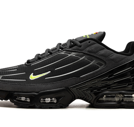 Nike Air Max Plus III „Schwarz Volt“