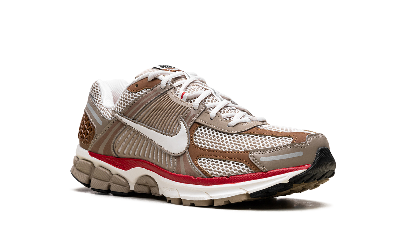 Zoom Vomero 5 WMNS „Khaki Phantom“