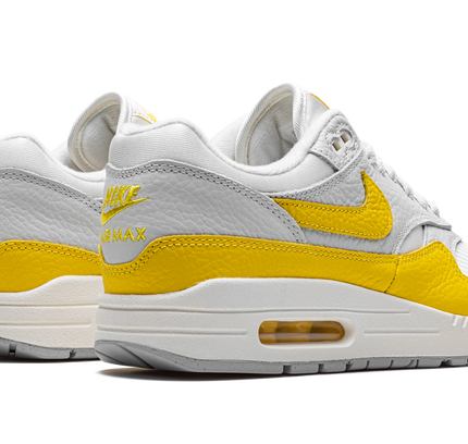 Nike Air Max 1 WMNS "Tour Yellow"