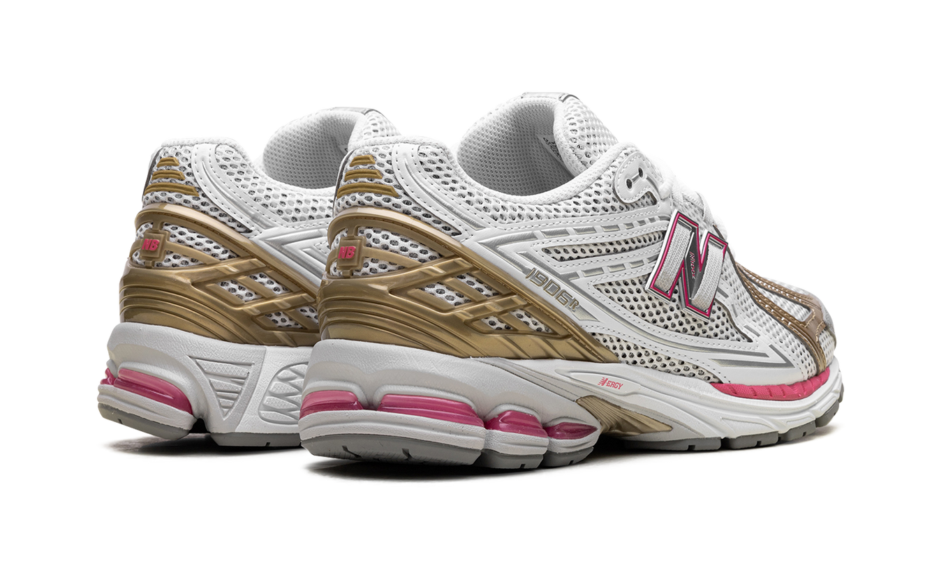 New Balance 1906R "Silberdrache Beere Gold"