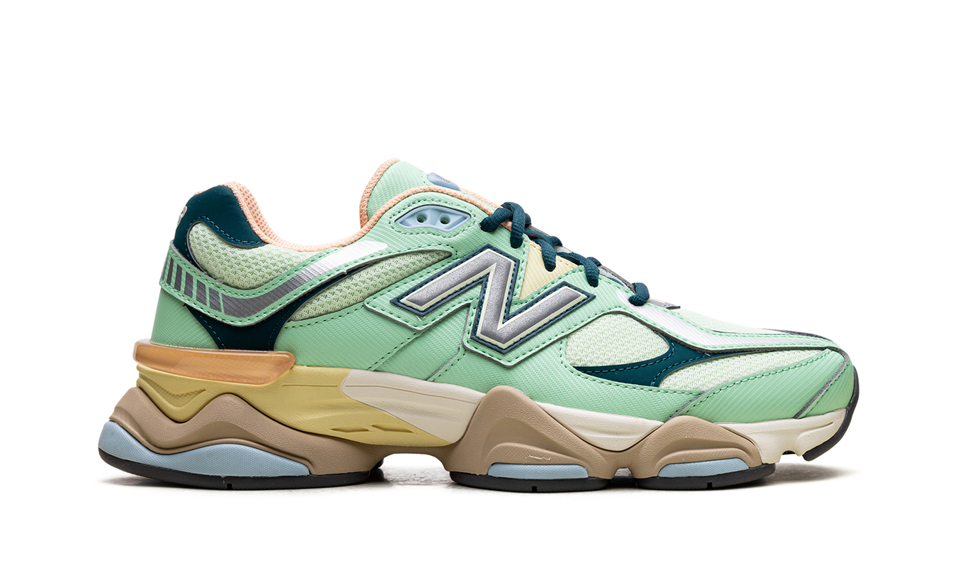 New Balance 9060 „Sweetgrass Deep Ocean“