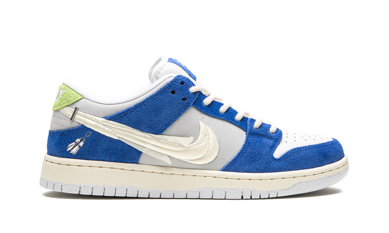Nike Dunk SB Low "Fly Streetwear - Gardenia"