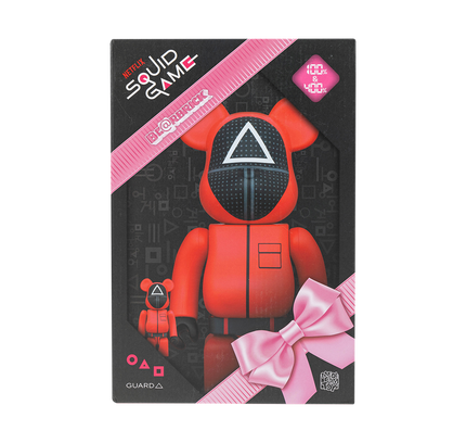 Bearbrick "Squid Game Guard (Triangle) 100% & 400"